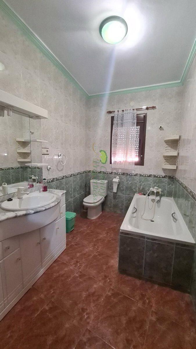 House for Sale in Árchez