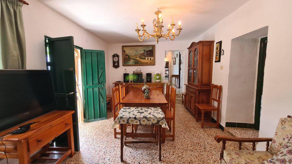 House for Sale in Sedella