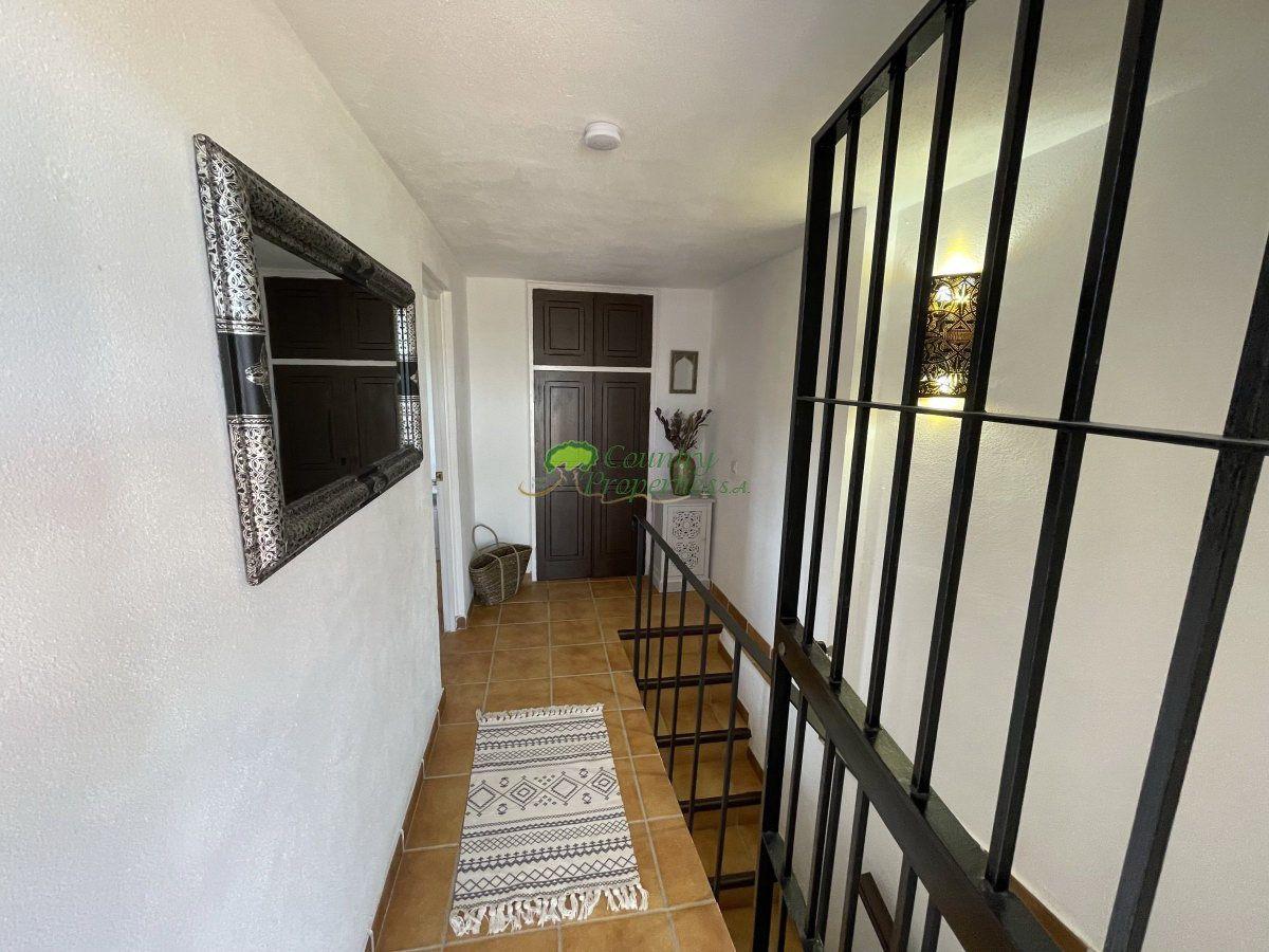 Casa en Venta en Comares