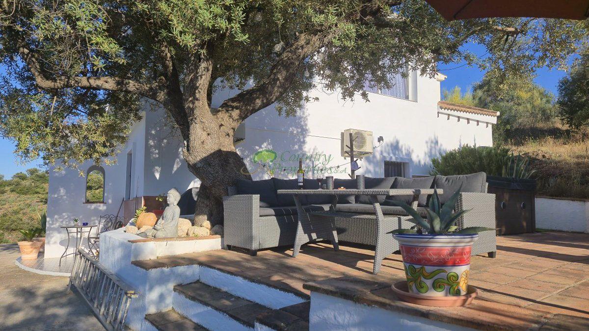 Casa en Venta en Comares