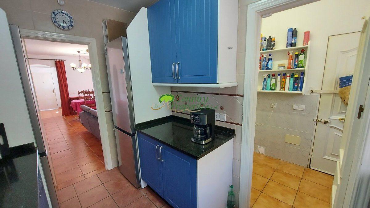 House for Sale in Arenas