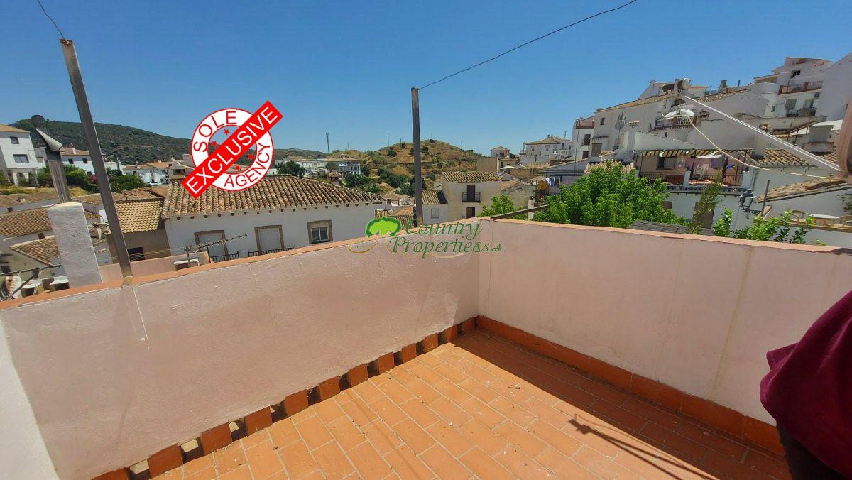 House for Sale in Sedella