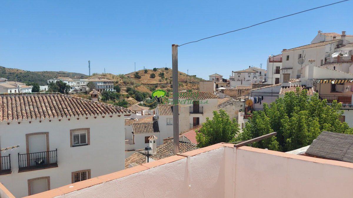 House for Sale in Sedella