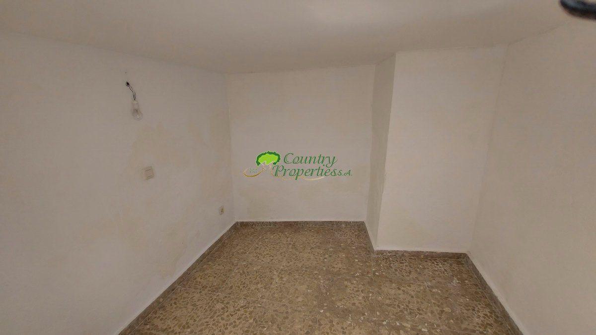 House for Sale in Sedella