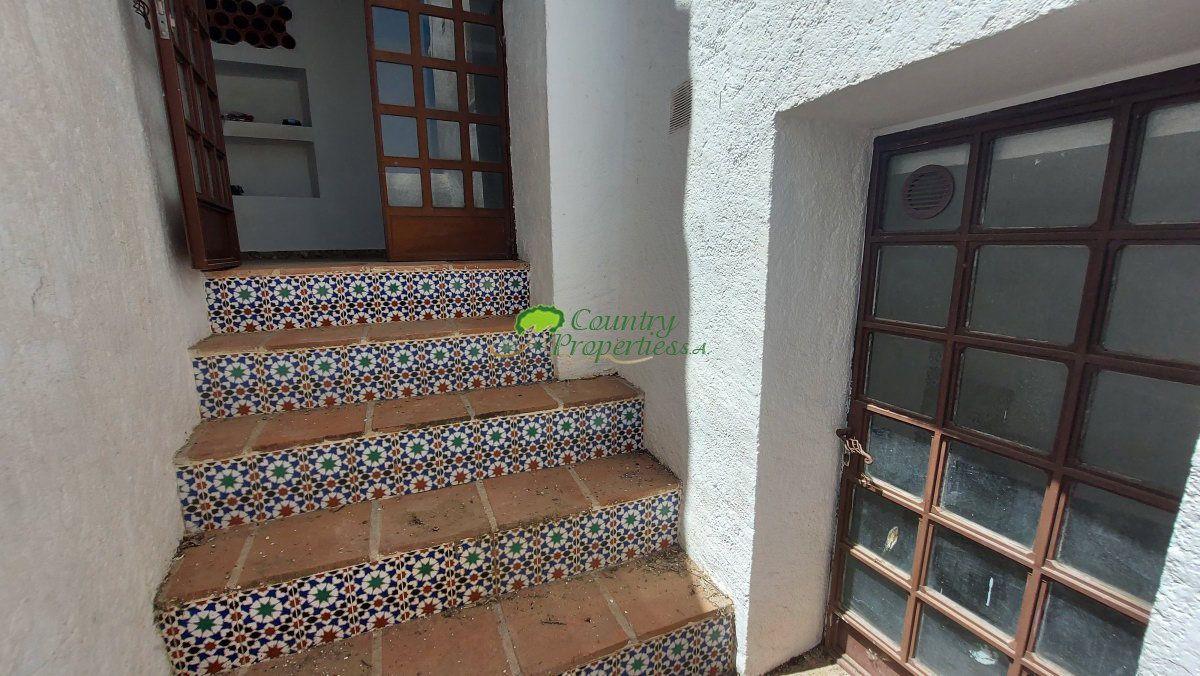 House for Sale in Sedella