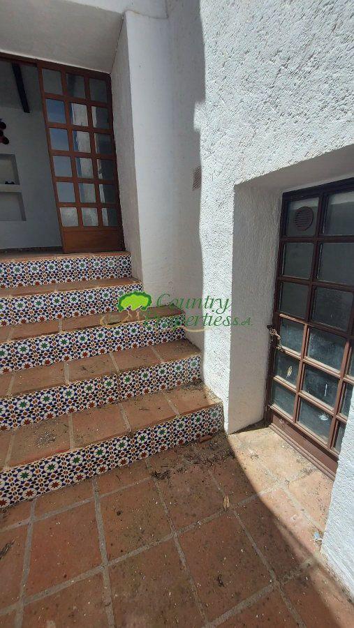 House for Sale in Sedella