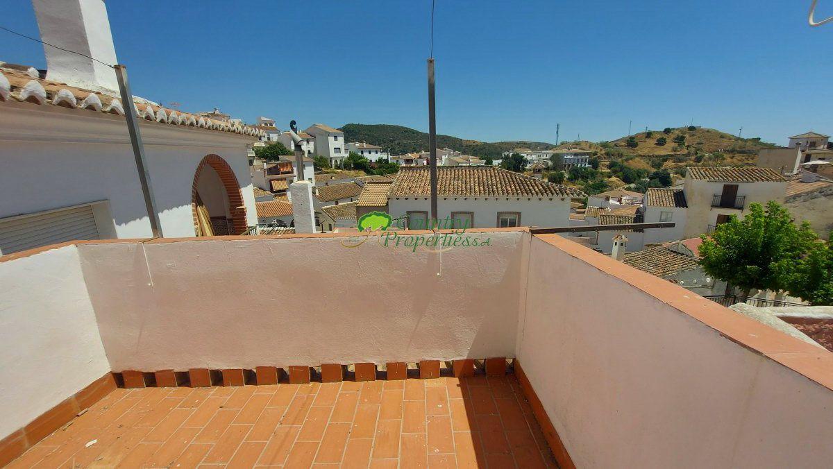House for Sale in Sedella
