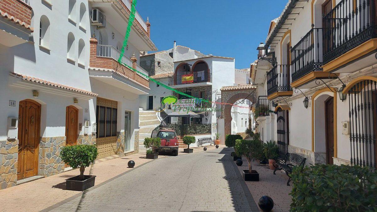 House for Sale in Sedella