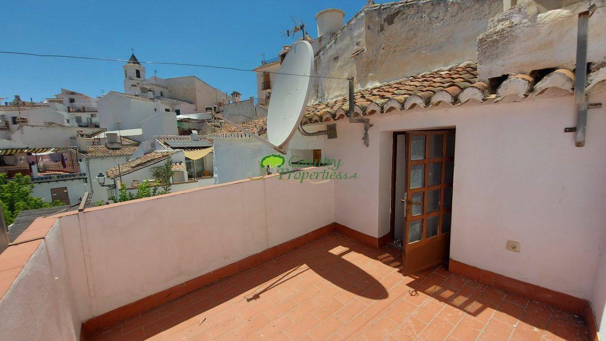 House for Sale in Sedella