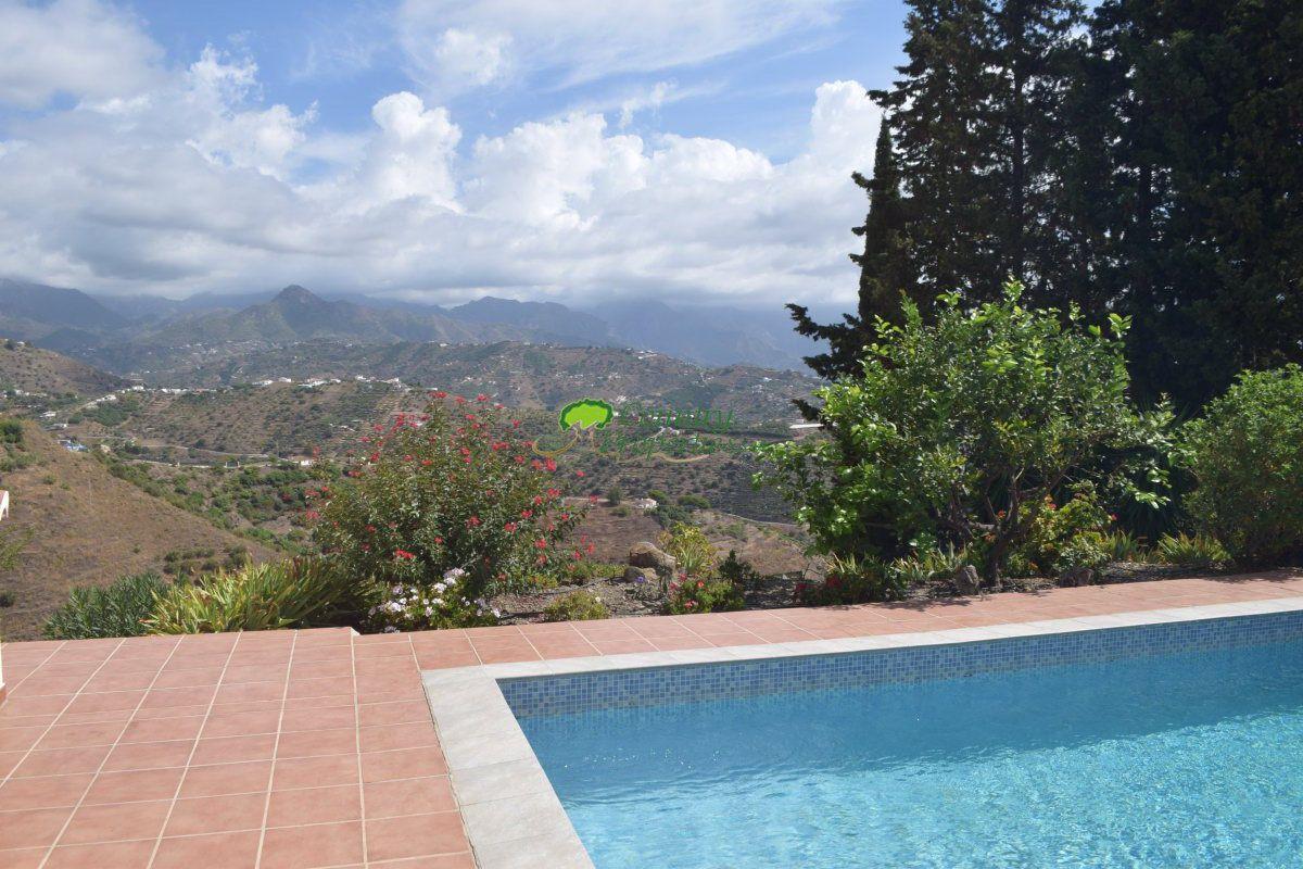 House for Sale in Torrox