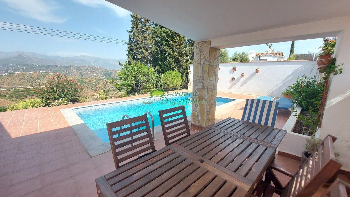 House for Sale in Torrox