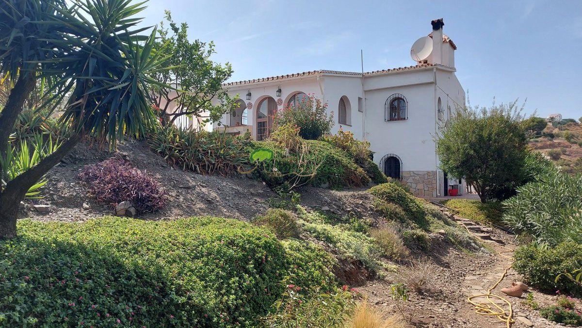 House for Sale in Torrox