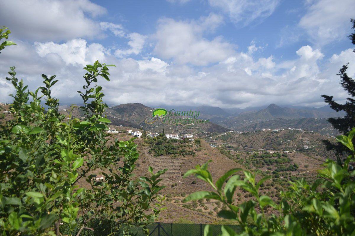 House for Sale in Torrox