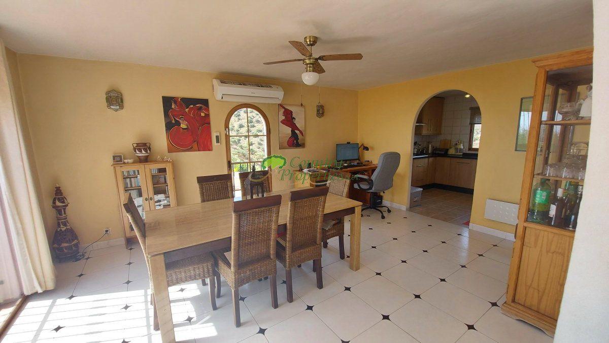 House for Sale in Torrox