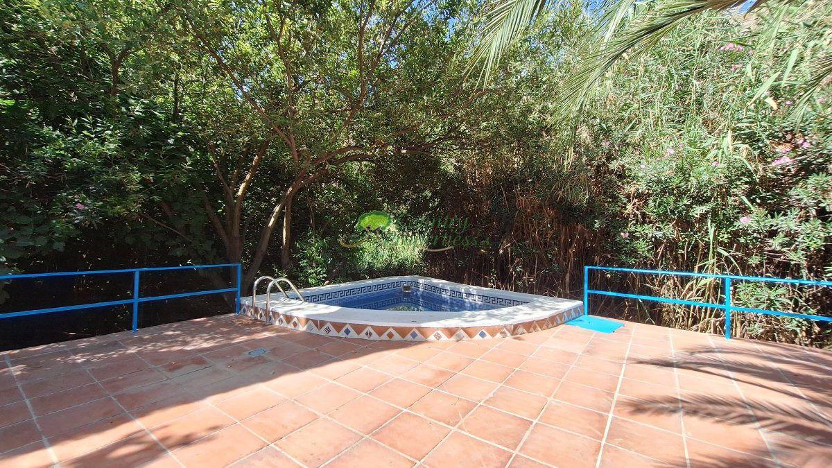 House for Sale in Canillas de Albaida