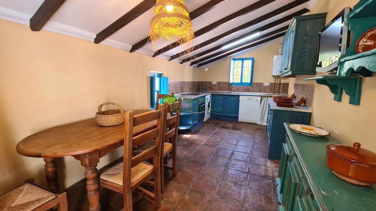 House for Sale in Canillas de Albaida