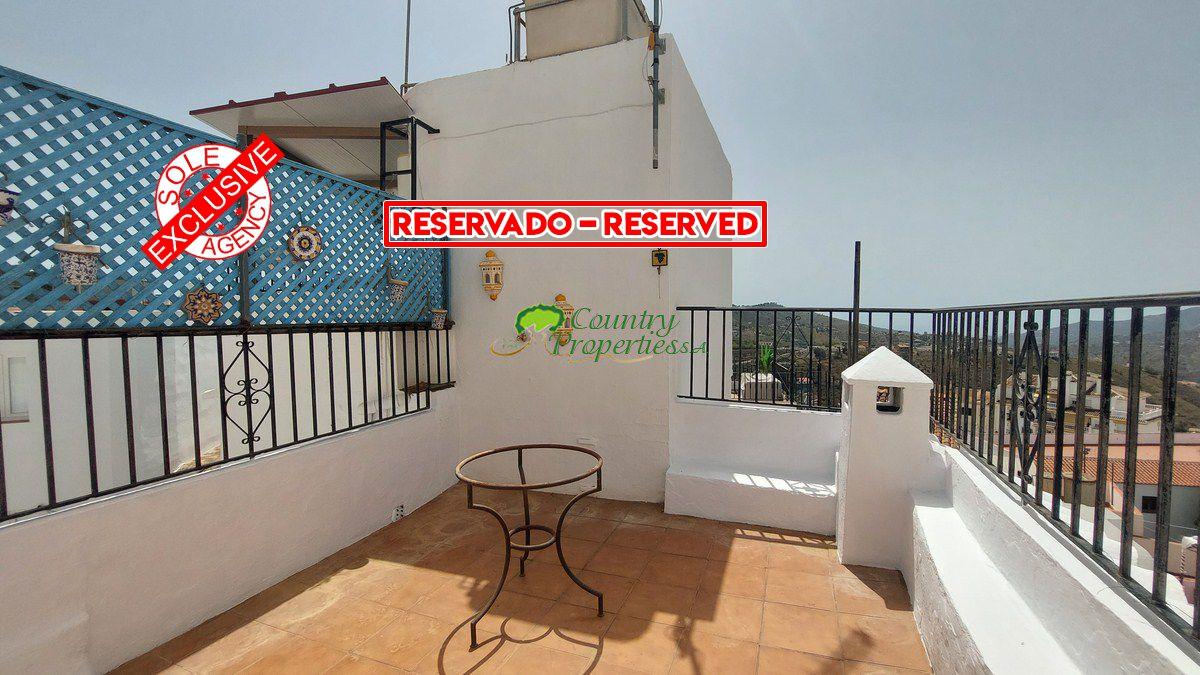 House for Sale in Cómpeta