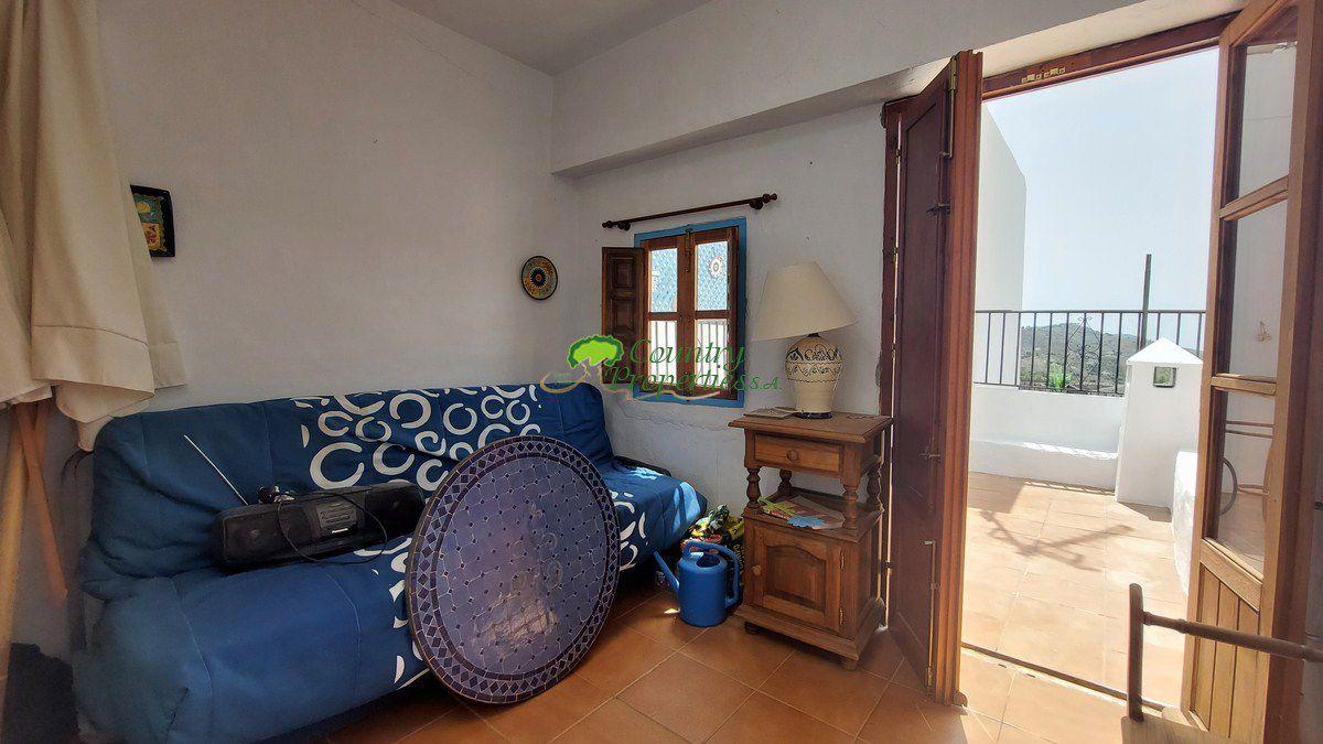 House for Sale in Cómpeta