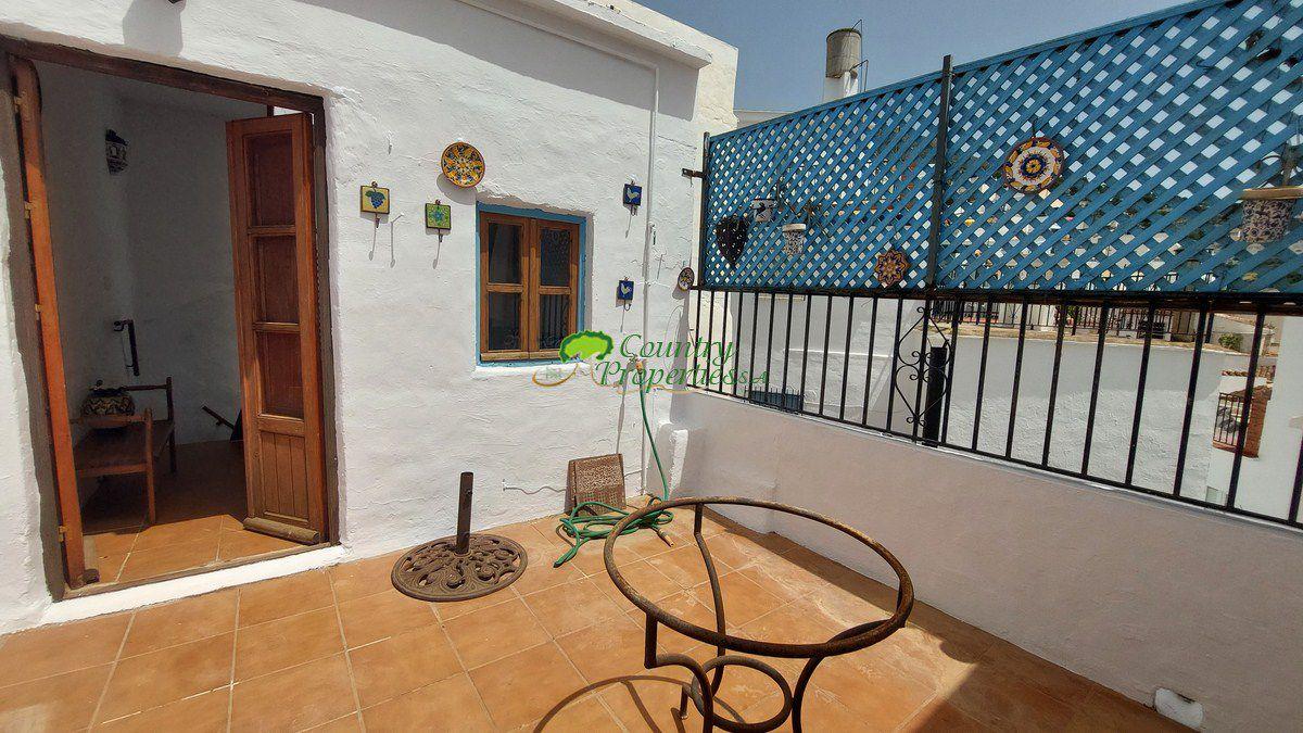 House for Sale in Cómpeta