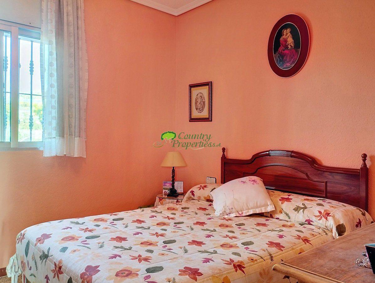 House for Sale in Vélez-Málaga