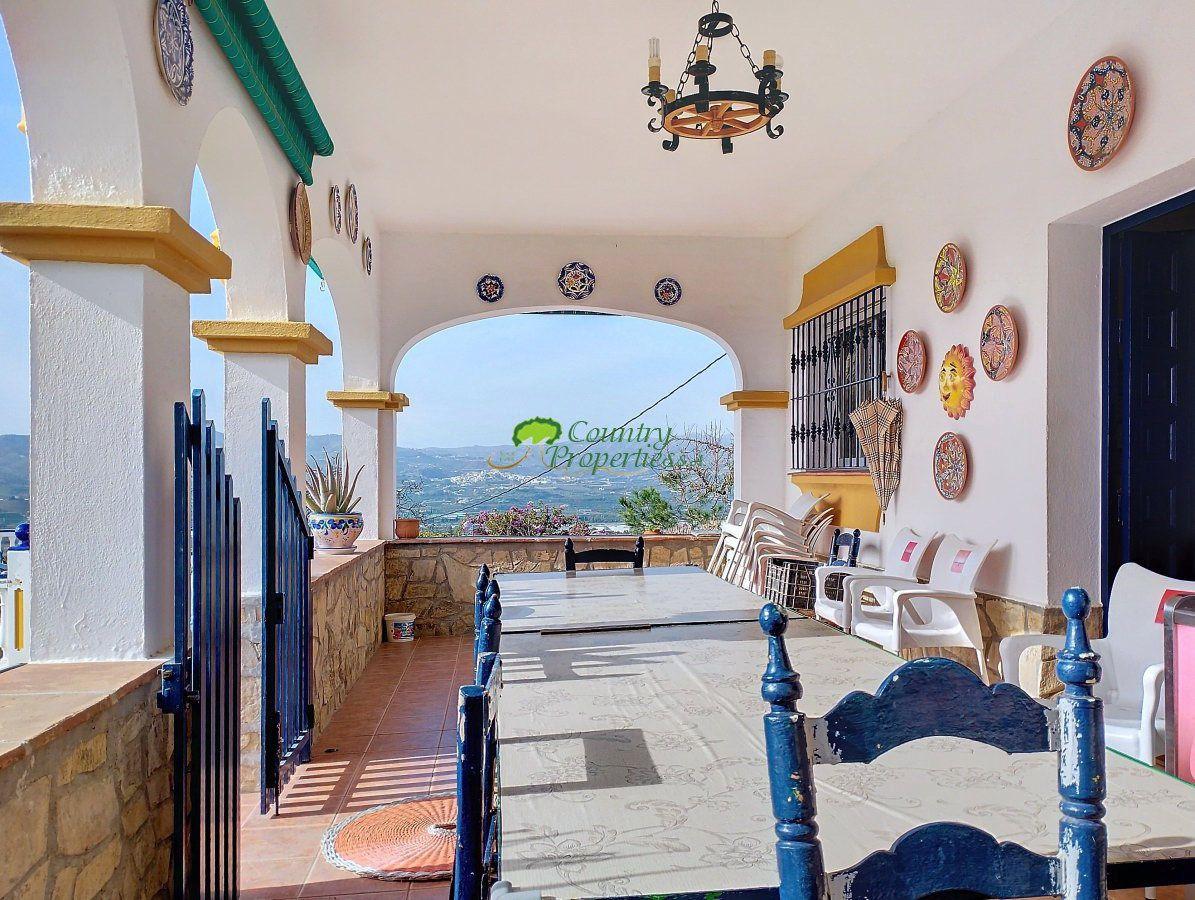 House for Sale in Vélez-Málaga