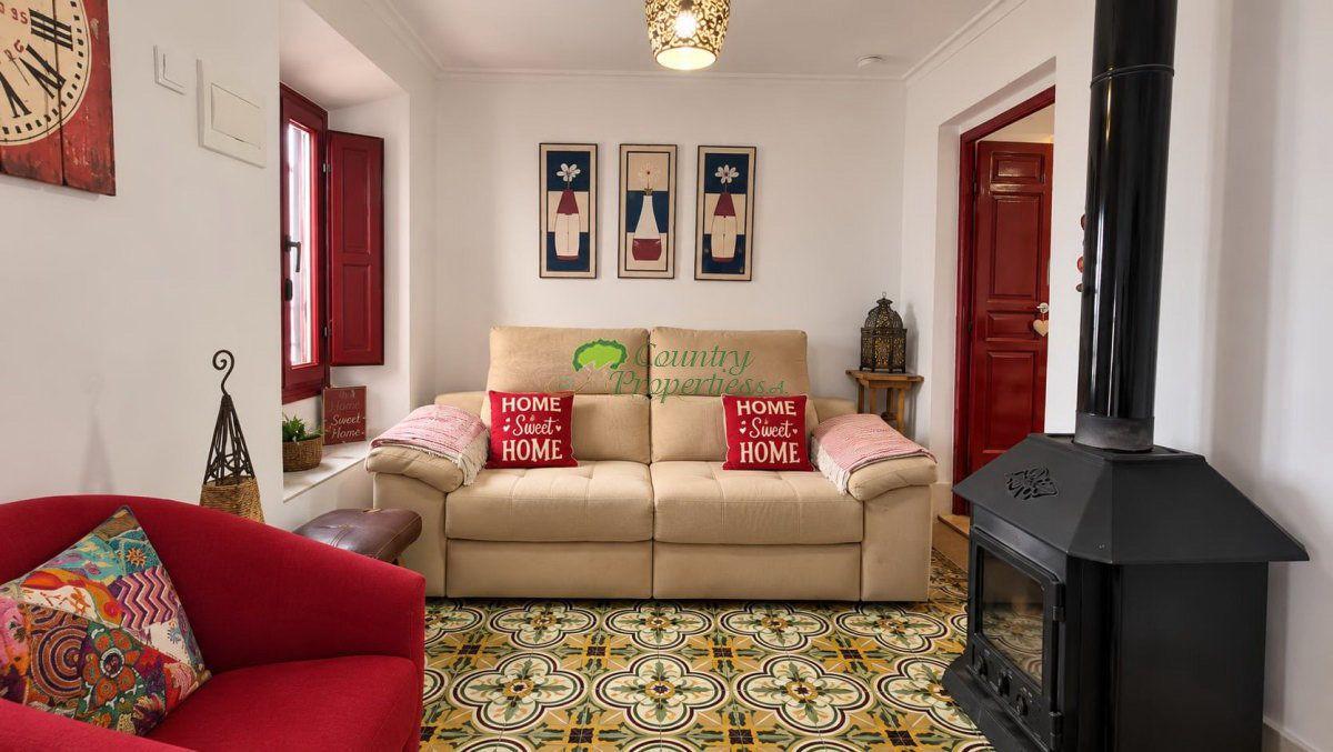 House for Sale in Cómpeta