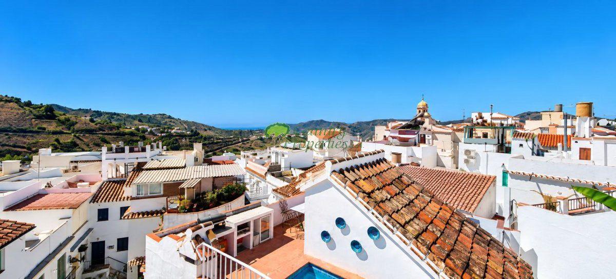 House for Sale in Cómpeta