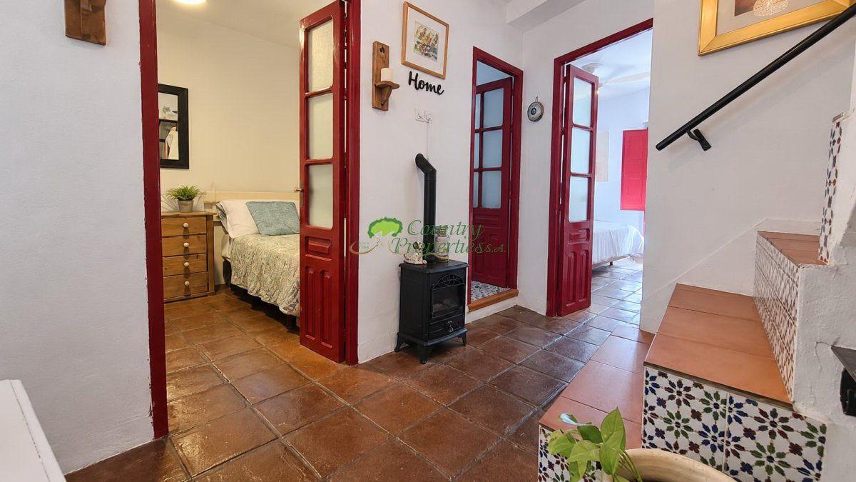 House for Sale in Cómpeta