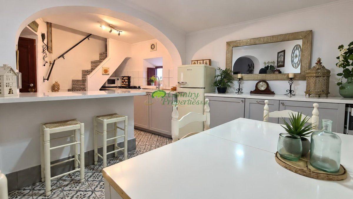 House for Sale in Cómpeta
