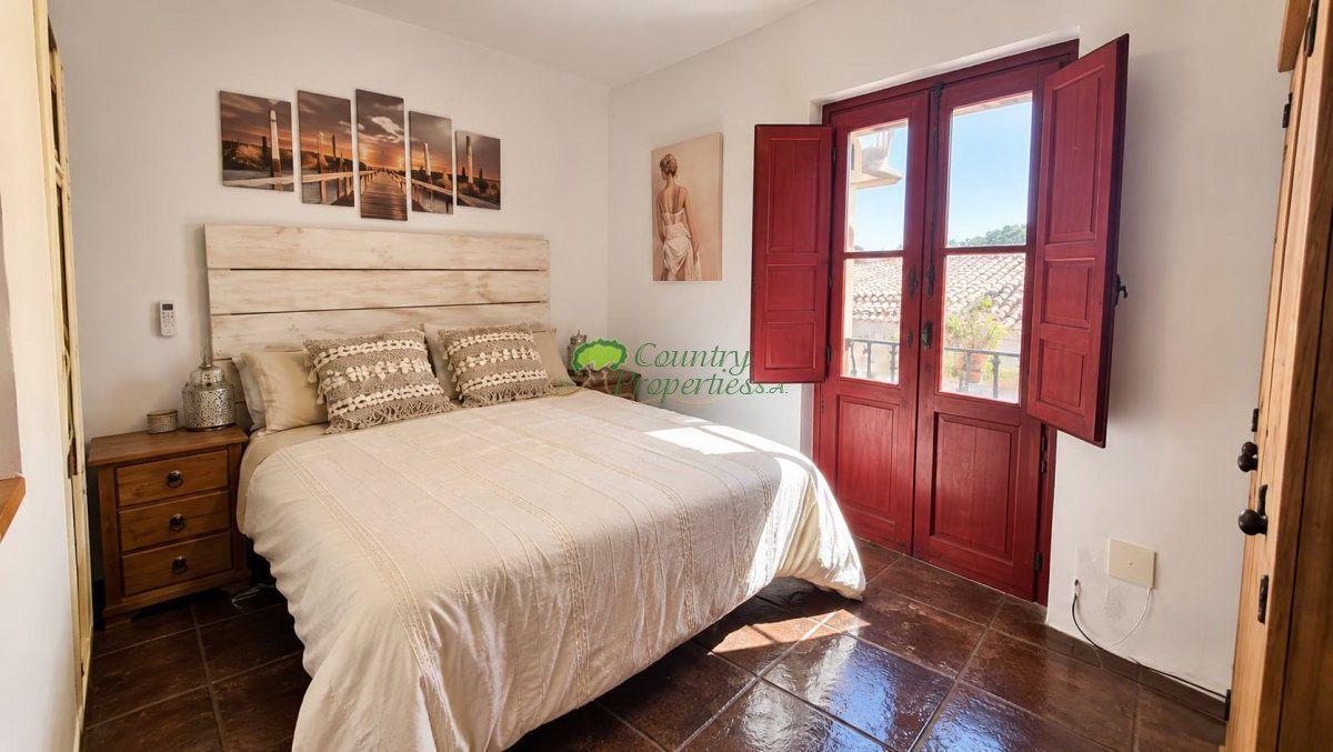 House for Sale in Cómpeta