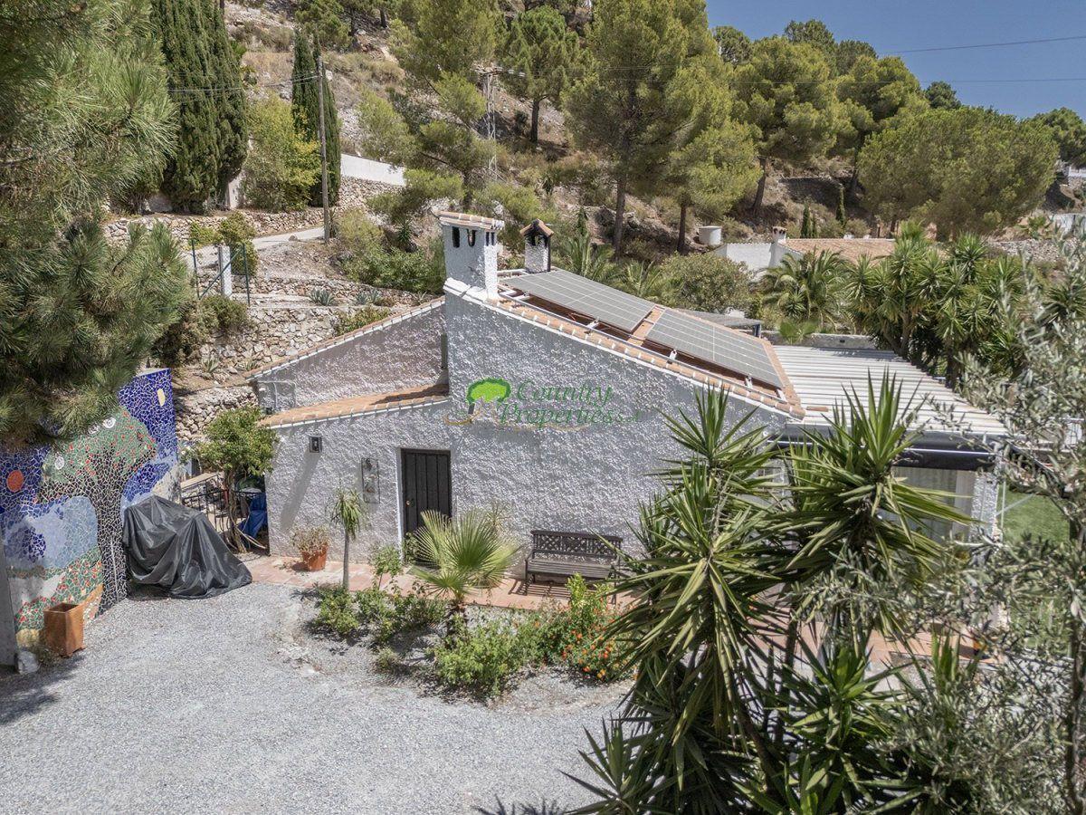 House for Sale in Cómpeta