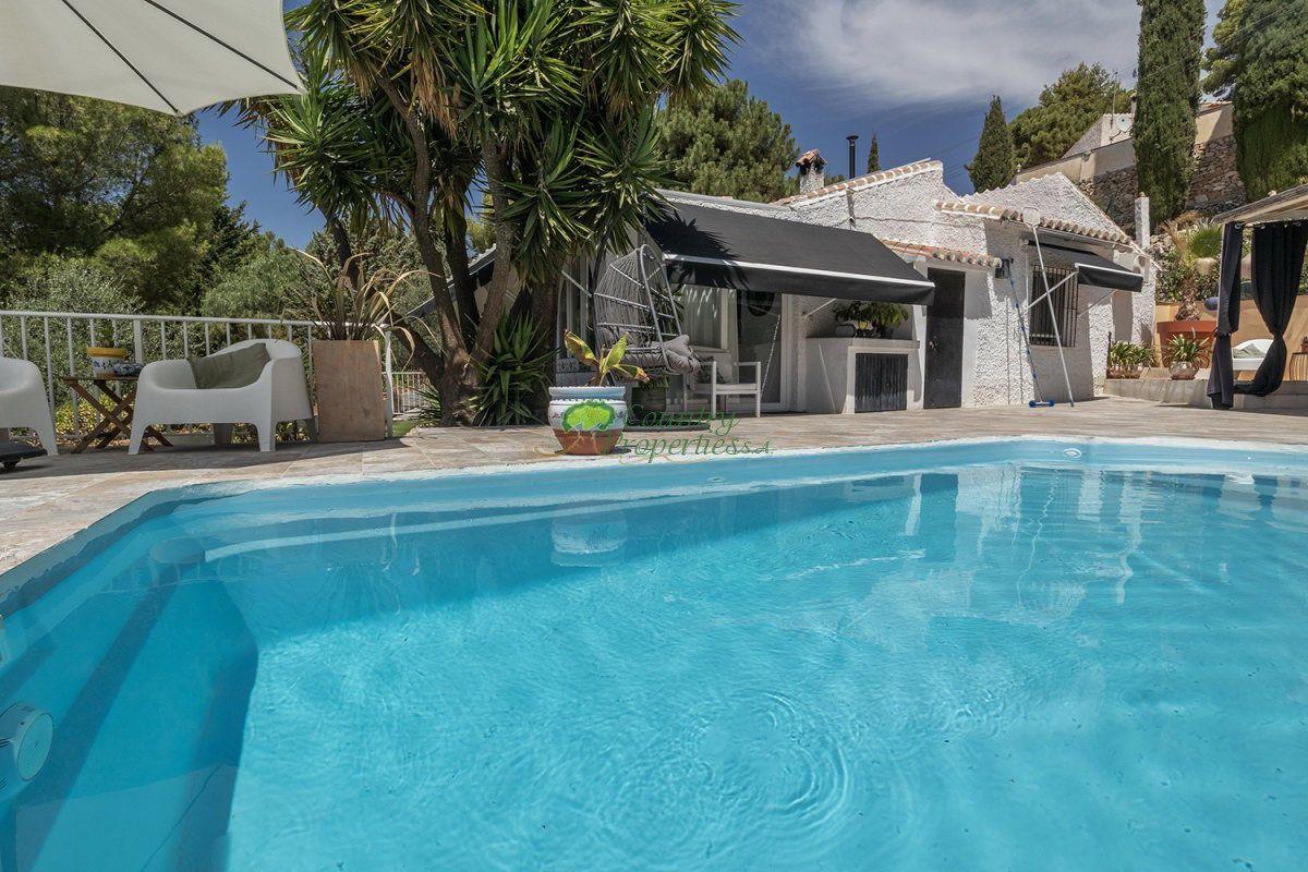 House for Sale in Cómpeta