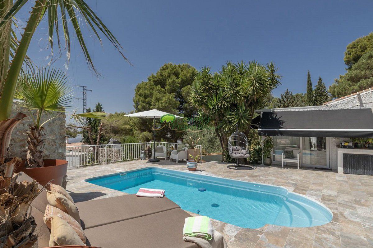 House for Sale in Cómpeta