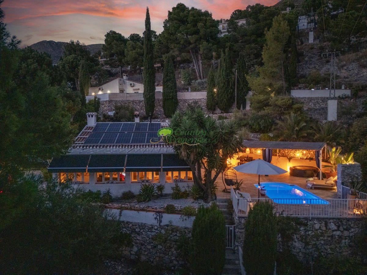 House for Sale in Cómpeta