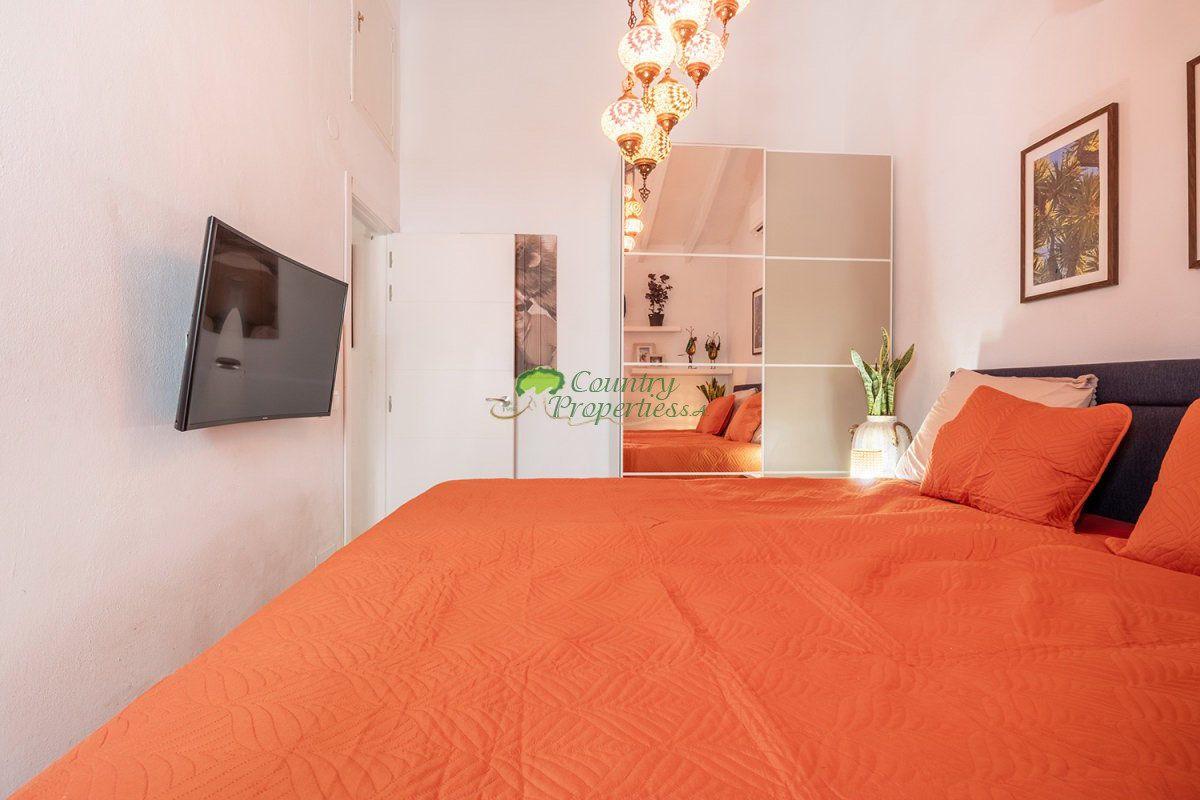 House for Sale in Cómpeta