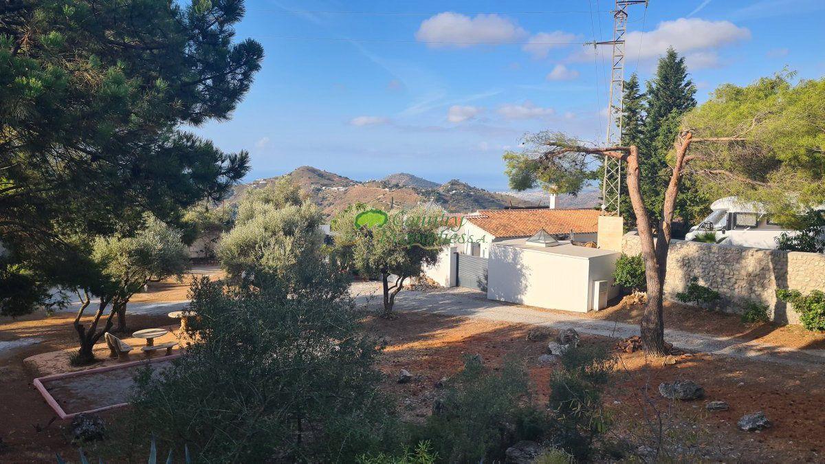 House for Sale in Cómpeta