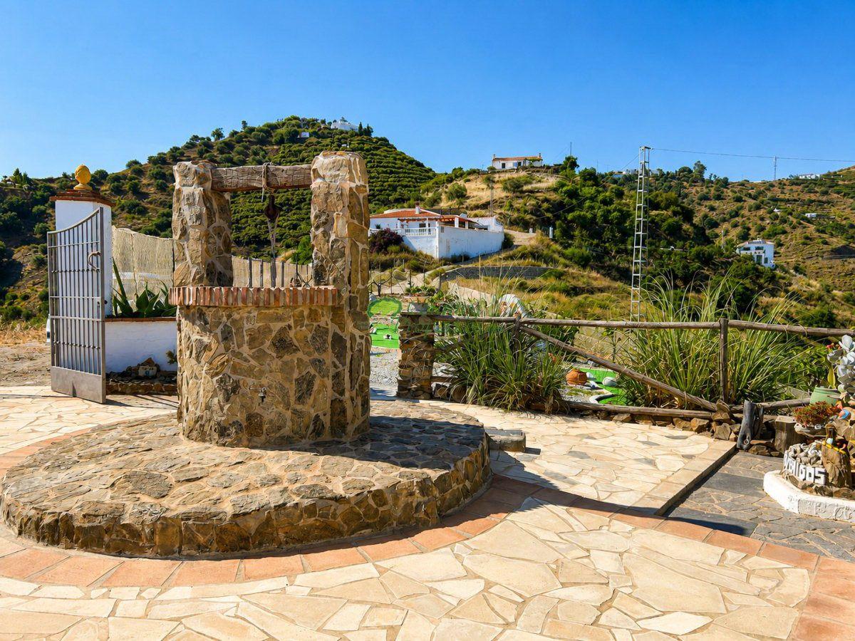 House for Sale in Torrox