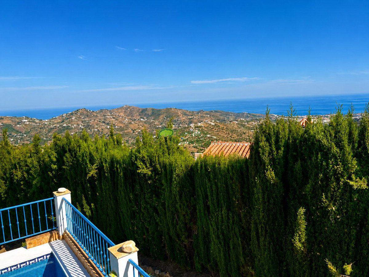 House for Sale in Torrox