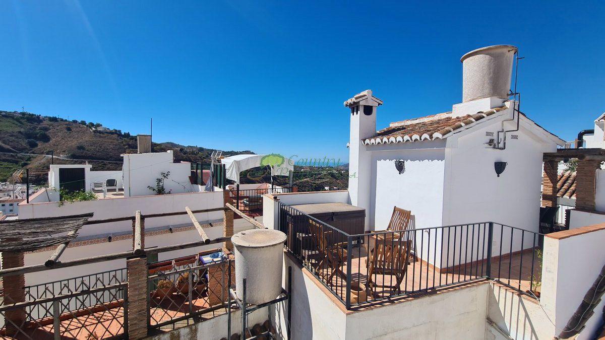 Casa en Venta en Cómpeta
