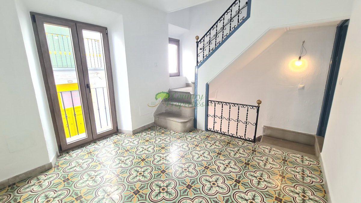 Casa en Venta en Cómpeta