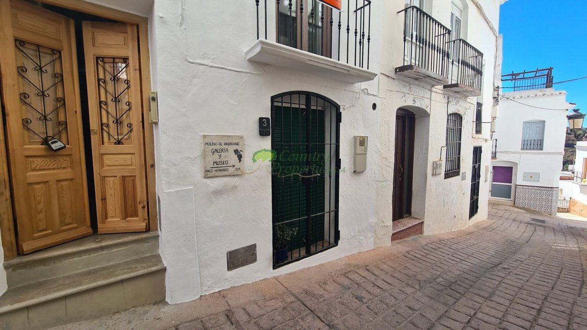 Casa en Venta en Cómpeta
