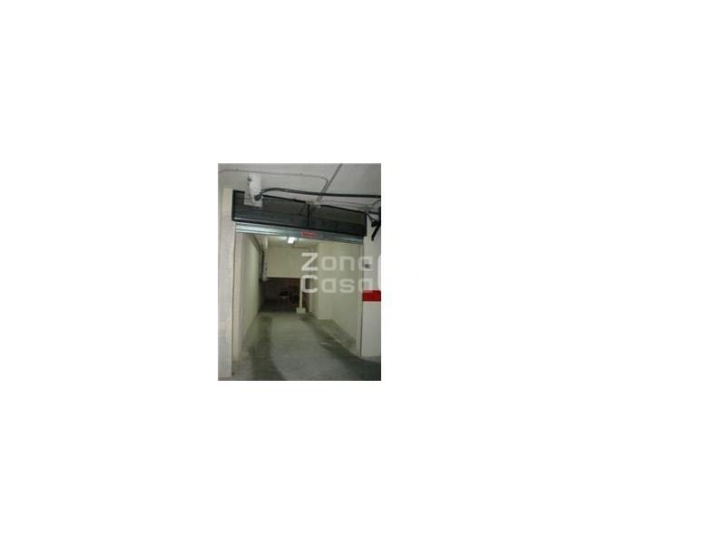 Garage for Sale in Alzira