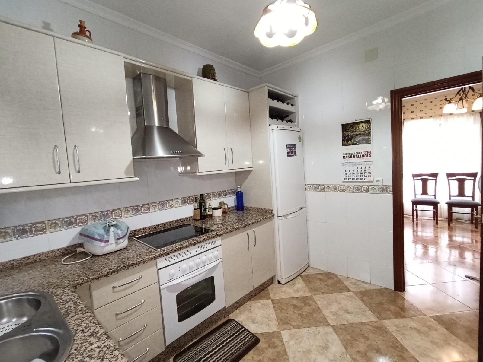 House for Sale in Calera de León