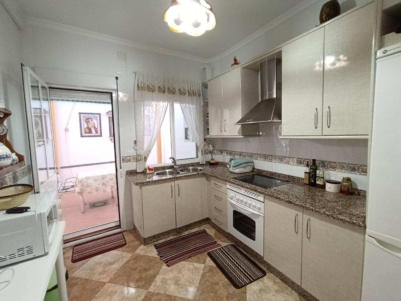 House for Sale in Calera de León