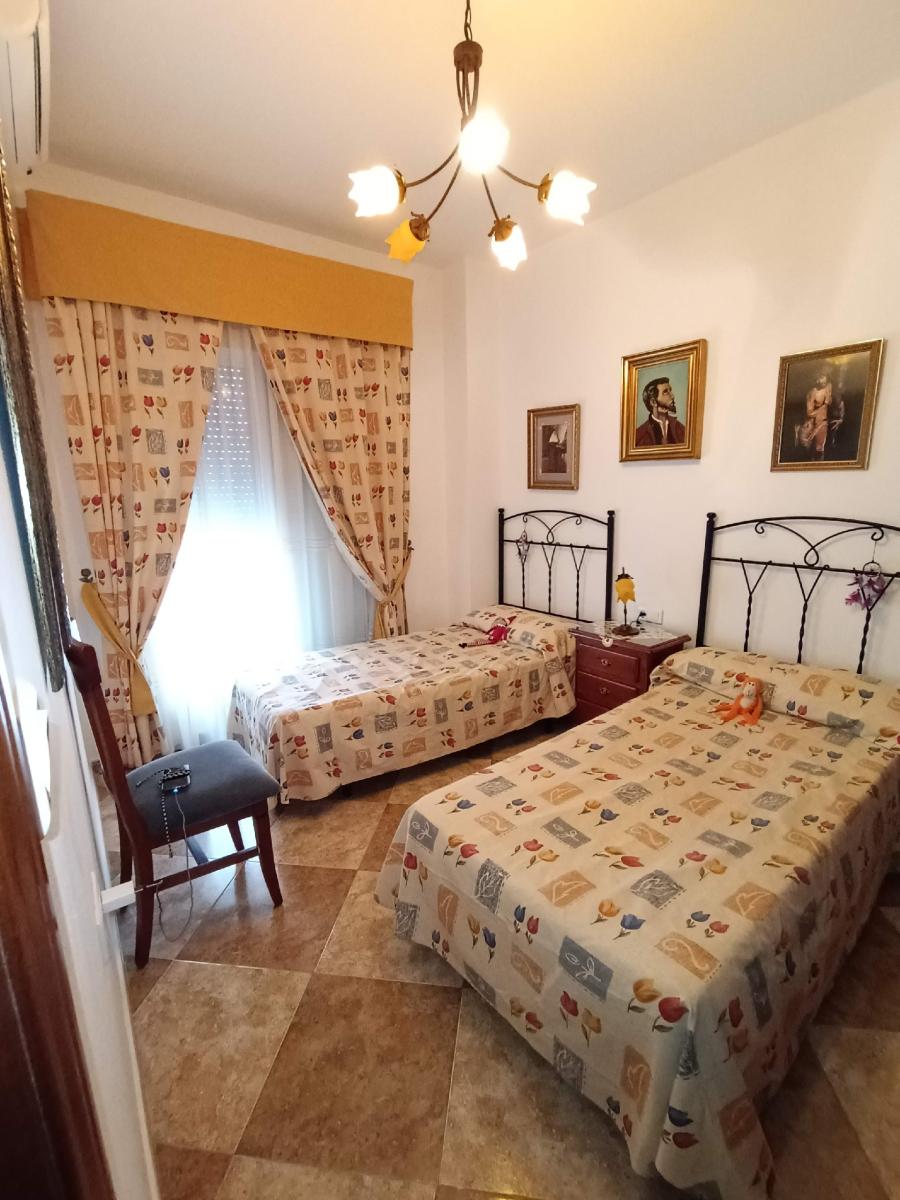 House for Sale in Calera de León