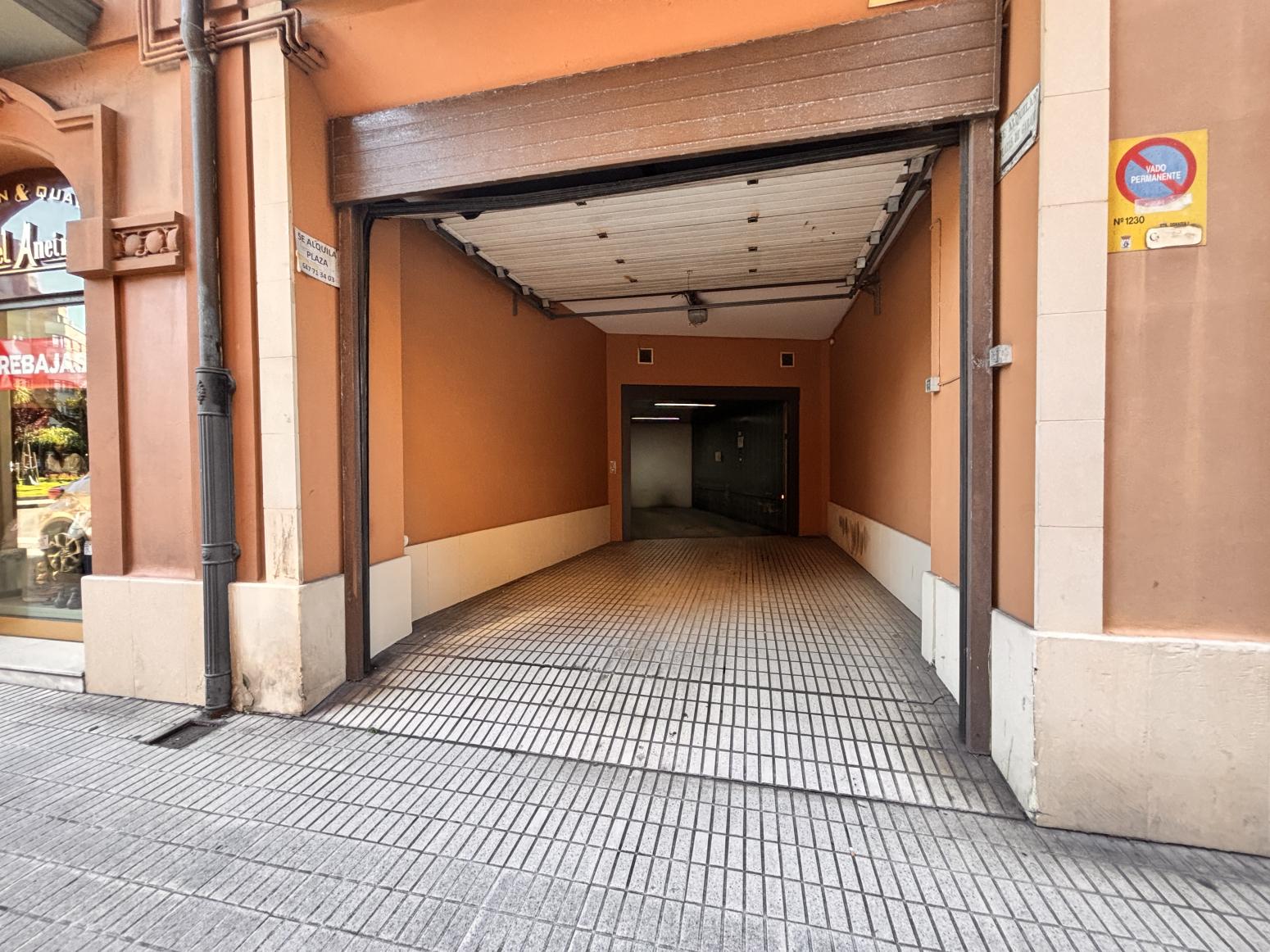 Garaje en Venta en Gijón