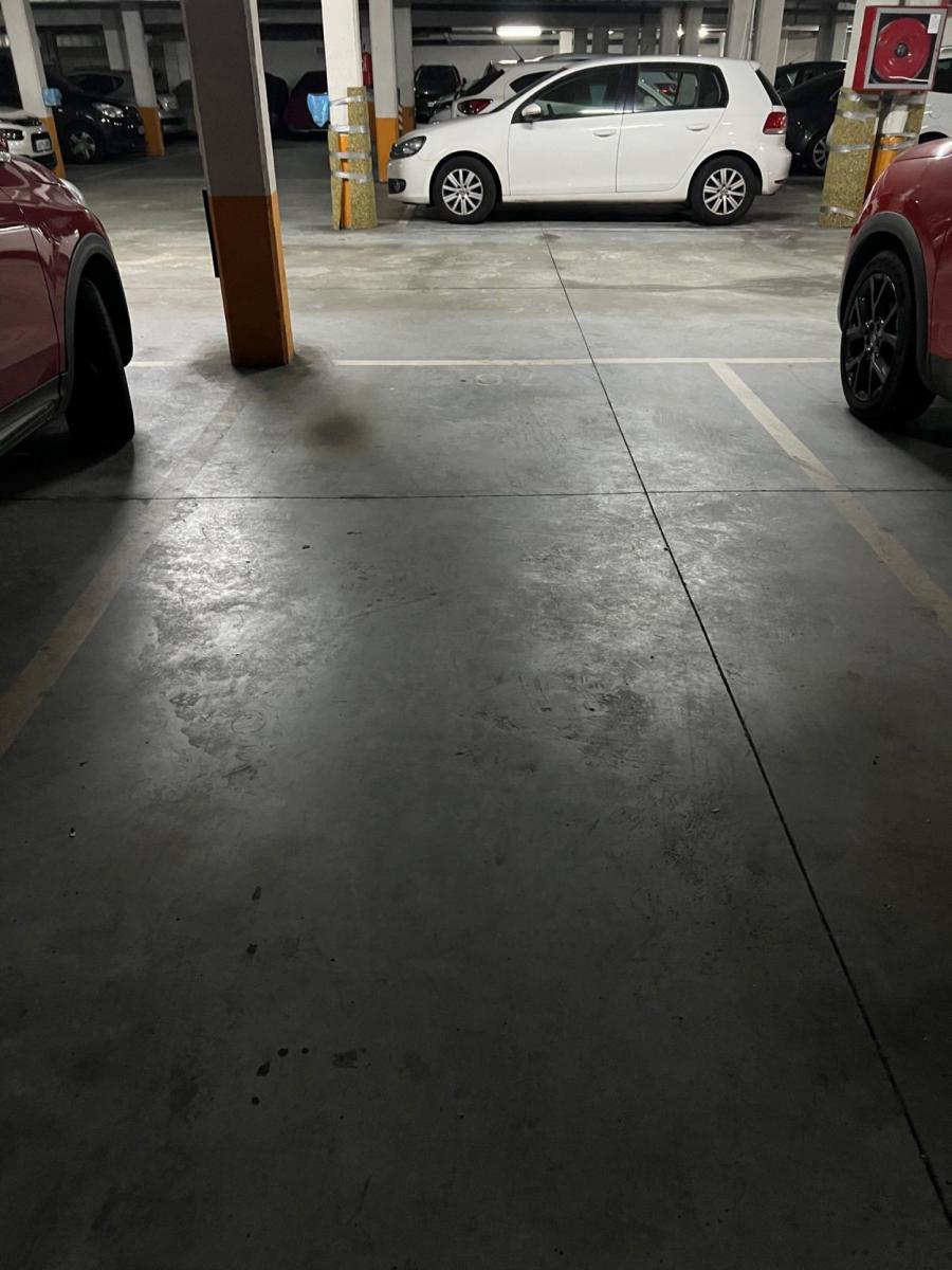 Garage for Rent in Gijón