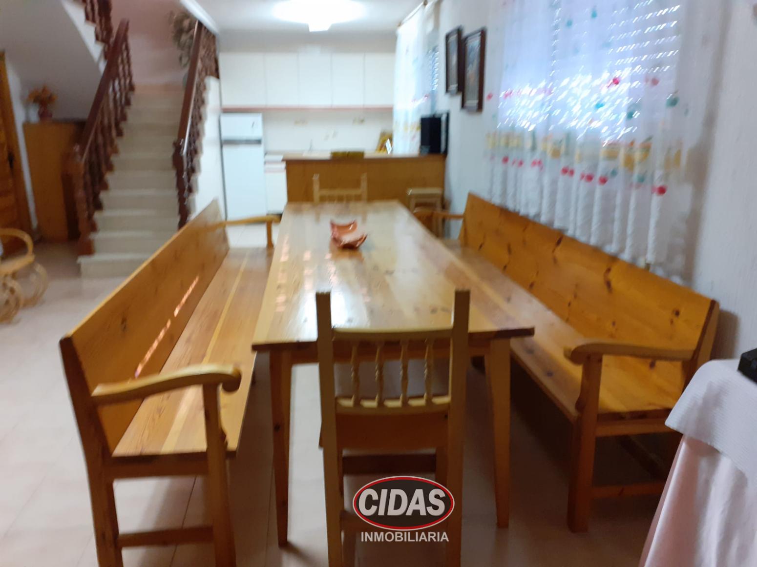 House for Sale in Cuadros
