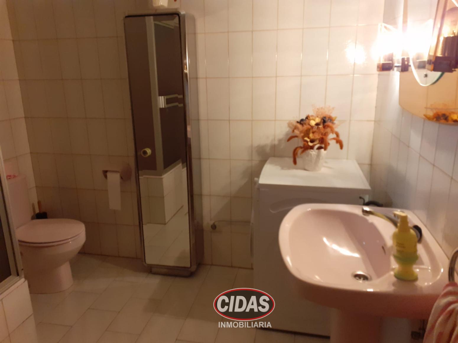 House for Sale in Cuadros