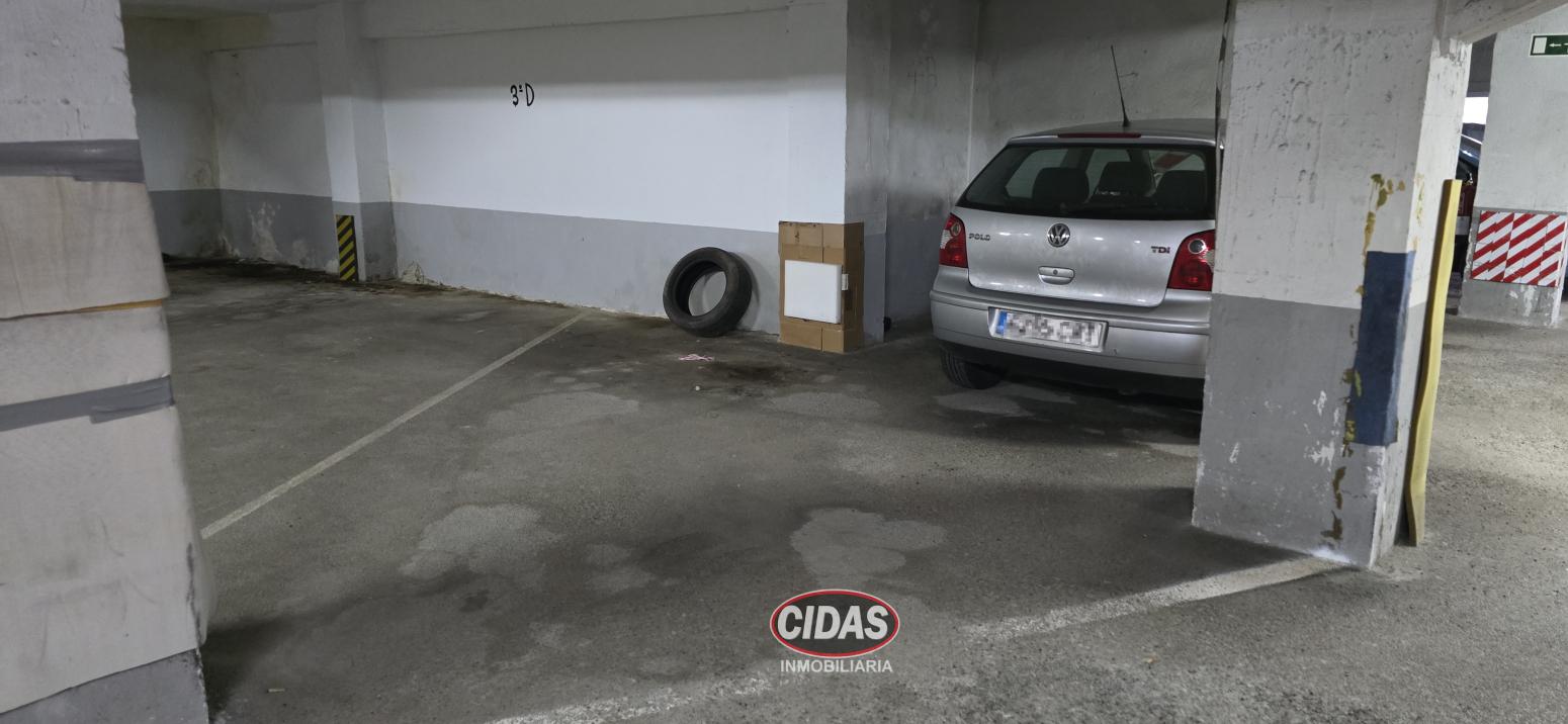 Garage for Sale in Oviedo